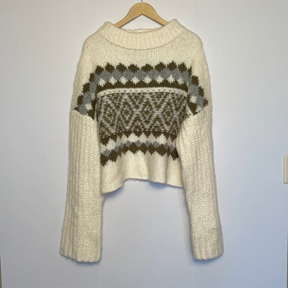 NEW Free People Alpine Pullover in Snowy Forest - Picture 6 of 14